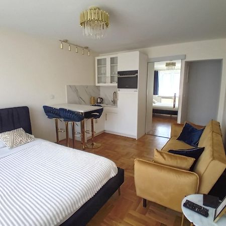 Alexa D'Oro Rooms Krakow Exterior photo
